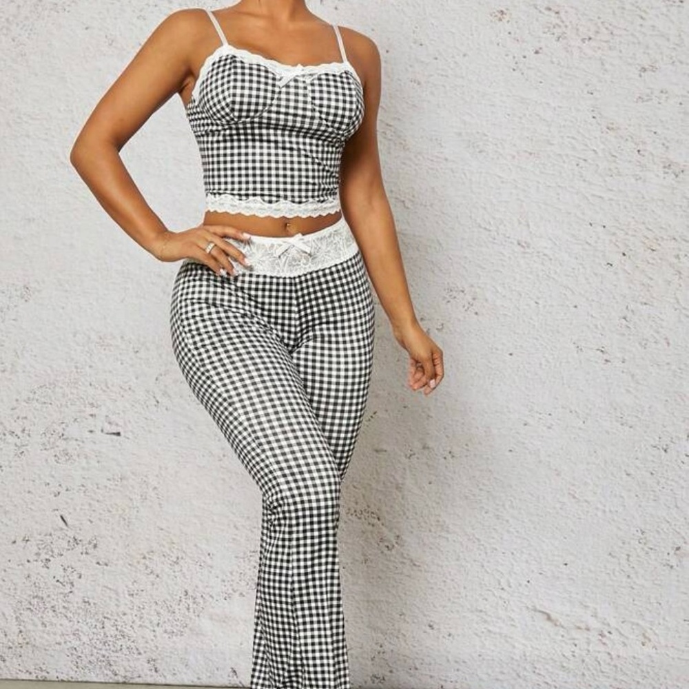 SHEIN size medium black and white with lace detail checkered matching set - Picture 3 of 9